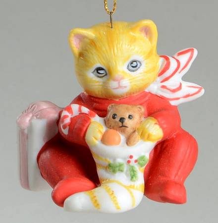 Kitty Cucumber J P Buster With Stocking - No Box