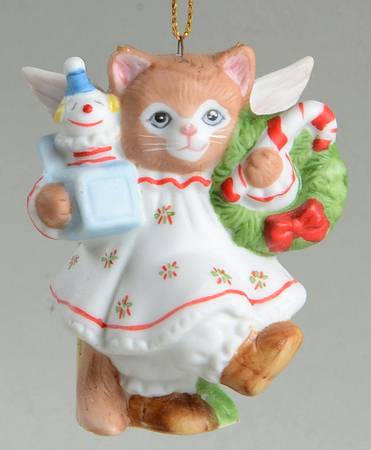 Kitty Cucumber Ginger With Wreath - No Box