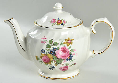Music Boxes Tea Pot - Staffordshire - Boxed