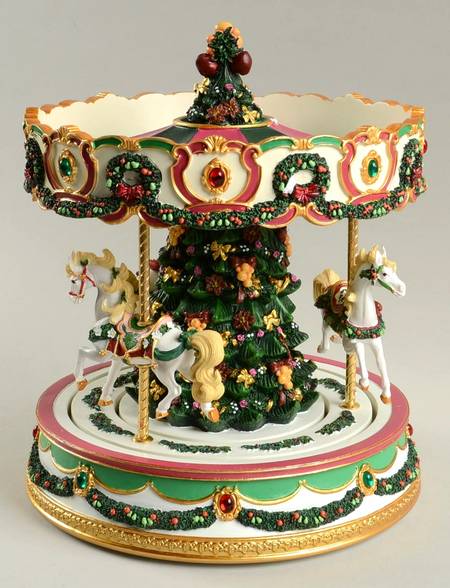 Music Boxes O Tannenbaum Merry Go Round - Boxed