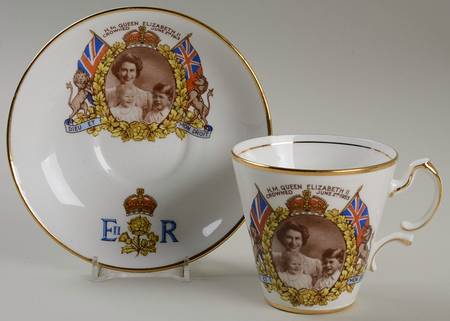 Royalty Commemoratives Elizabeth Ii Coronation Cup & Saucer - No Box