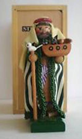 Biblical Series-Mini Nutcrackers Noah & The Ark - With Box