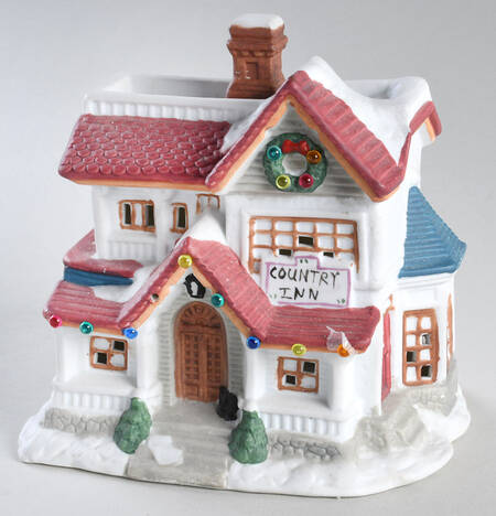 Village Collection Country Inn - Boxed