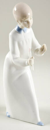 Made in Spain Figurines Boy In Night Shirt With Candle - No Box