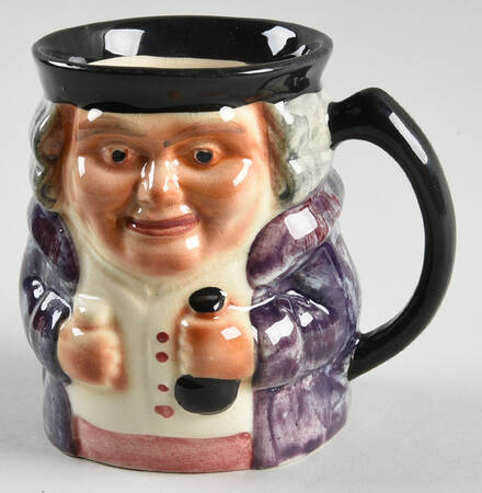 Character Toby Jug Beefeater-Small - No Box