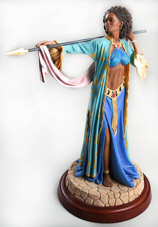 Ebony Visions The Amazon Woman - Boxed
