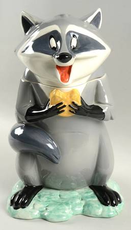 Treasure Craft Cookie Jar Meeko The Raccoon - Boxed