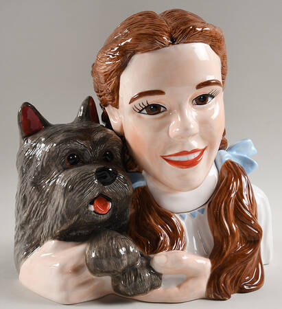 Treasure Craft Cookie Jar Wizard Of Oz-Dorothy & Toto - Boxed