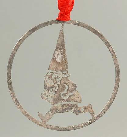 Gnome-Christmas Ornament Running Gnome - Boxed