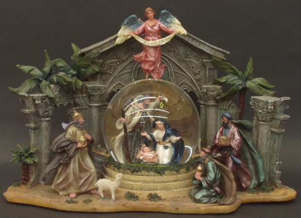 Three Jays Musical Waterglobe Hark The Herald - Boxed