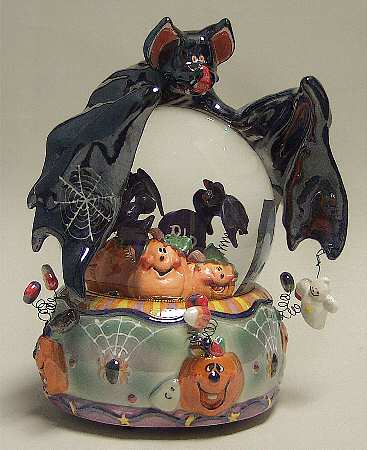 Three Jays Musical Waterglobe Funeral March Of The Marionettes - Boxed