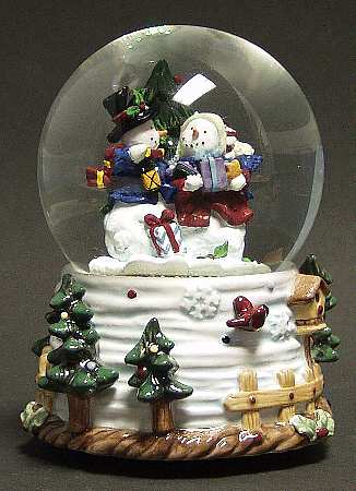Three Jays Musical Waterglobe White Christmas - Boxed