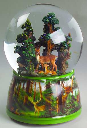 Three Jays Musical Waterglobe Winter Wonderland - Boxed