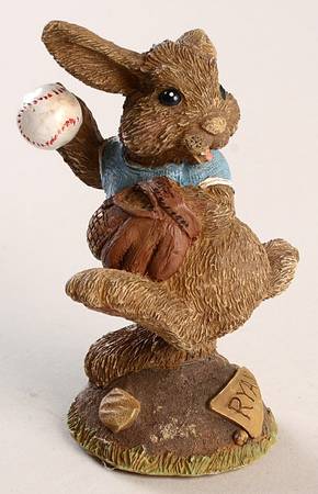 Wolfe Tracks Ryan-Rabbit With Baseball And Mitt - No Box