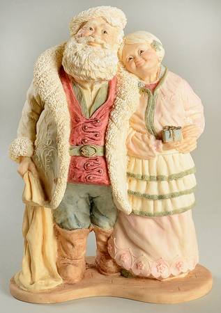 Legend of Santa Claus Santa & Mrs Claus-Victorian - Boxed