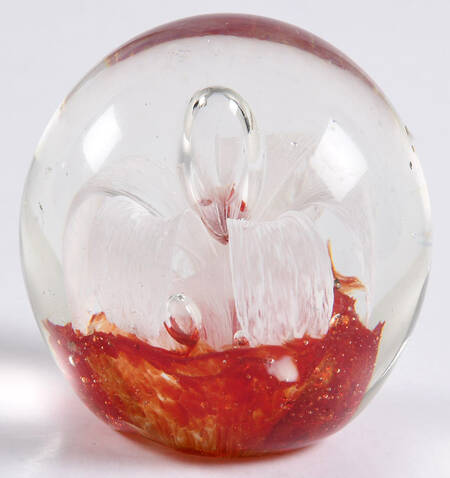 Art Glass Paperweights White Flower - No Box