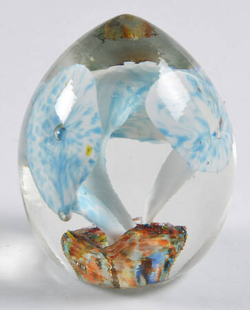 Art Glass Paperweights Egg-Blue & White Tulips - No Box