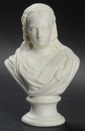 Royalty Giftware Victoria Jubilee Bust - No Box