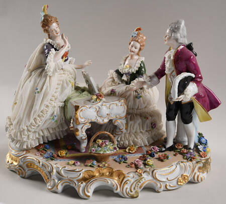 Dresden Lace by Unter Weiss Bach