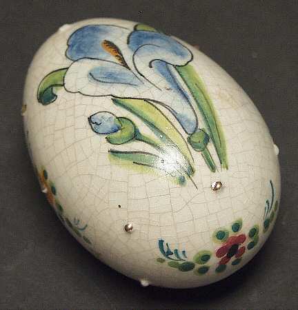 Easter Egg-Veneto Flair White-Lily - With Box
