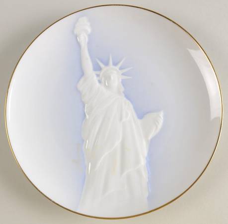 Villeroy & Boch Plate Liberty-1886-1986 - Boxed