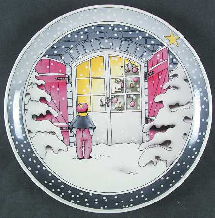 Christmas Plate Series #2 Christmas Eve - Boxed