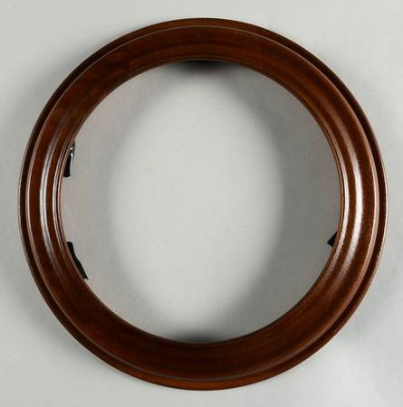 Van Hygan & Smythe Plate Accessories Woodridge-Wooden Plate Frame - No Box