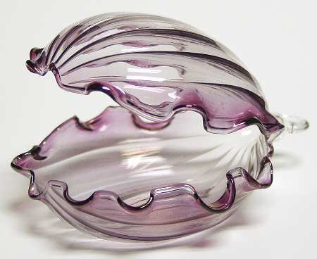 Vietri Crystal Christmas Ornament Clam Ornament - Boxed