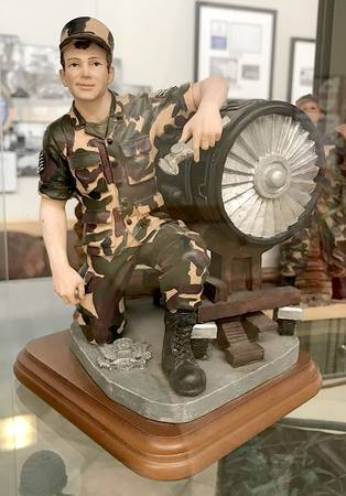 American Heroes Us Air Force Technical Sergeant E-6 Mec - Boxed