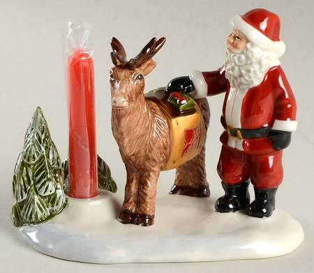 Fairytale Park Santa With Forest Animal - Boxed