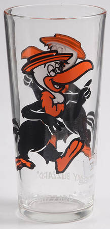 Looney Tunes 1973 Beaky Buzzard-16 Oz - No Box