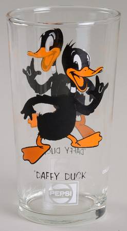 Looney Tunes 1973 Daffy Duck-12 Oz - No Box 2i