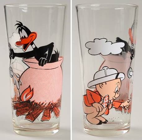 Looney Tunes 1976 Porky Pig & Daffy Duck - No Box
