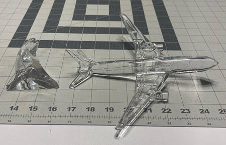 Waterford Crystal Figurine Boeing 787 Dreamliner Replica - With Box 233