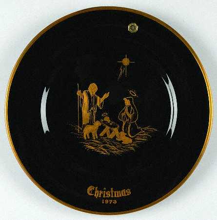 Crystal Christmas Plates Manger Scene - Boxed