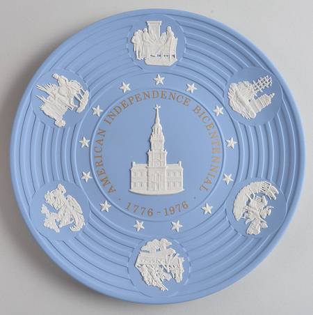 Bicentennial Plate Independence Hall-1776-1976 - Boxed by Wedgwood