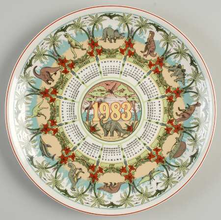 Calendar Plate Dinosaurs - Boxed
