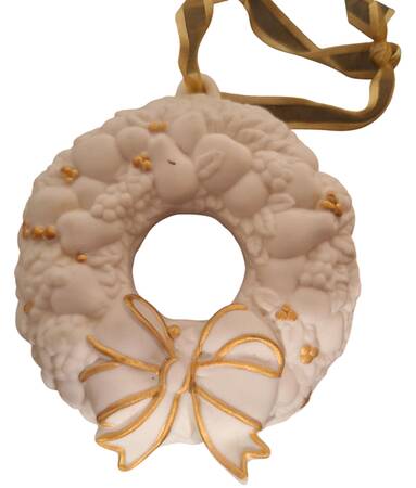 Wedgwood Christmas Ornament Wreath - Boxed
