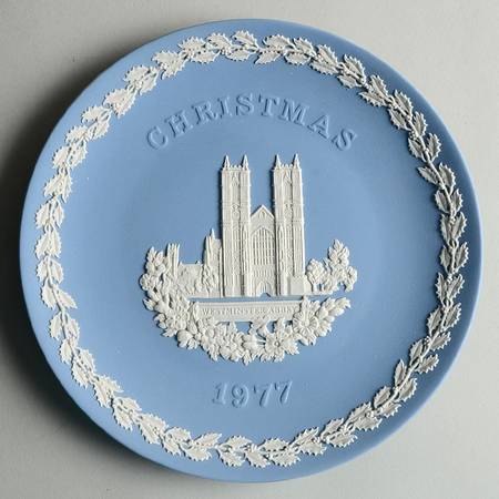 Jasperware Christmas Plate Westminister Abbey - Boxed