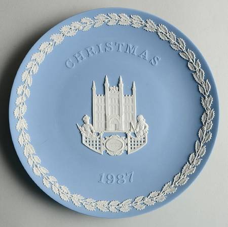 Jasperware Christmas Plate Guild Hall - No Box