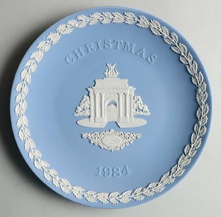 Jasperware Christmas Plate Constitution Hill - With Box