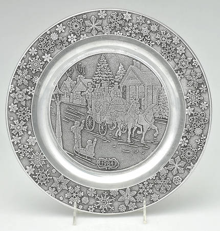 Wilton Armetale Christmas Plate Snowflakes/Horse&Buggy - No Box