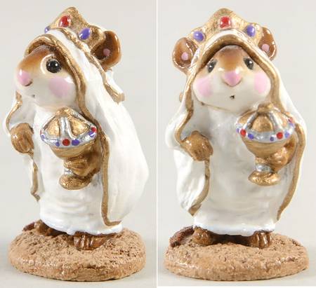 Mice Wiseman In Robe - Boxed