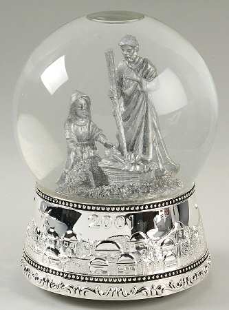 Christmas Musical Snowglobe Nativity  - Boxed
