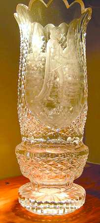 Christmas Vase-Annual Hamlet - Boxed