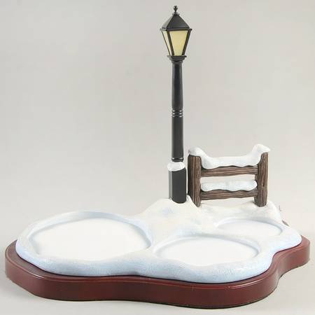 Pluto's Christmas Tree Lamppost Base-Lighted - Boxed