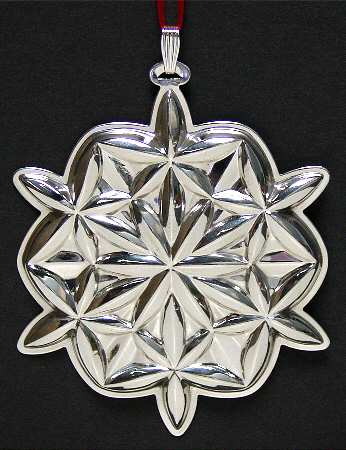 Lismore Snowflake 2006-Snowflake - Boxed