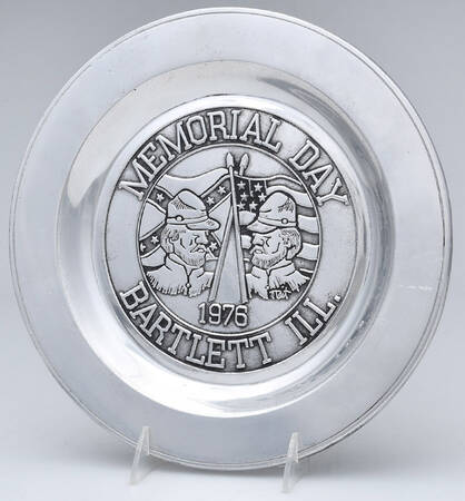 Wilton Armetale Plates Memorial Day, Bartlett Ill - Boxed