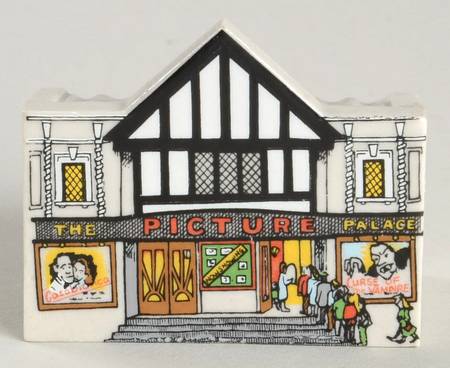 Whimsey On Why Village  Series#4 Picture Palace - Boxed