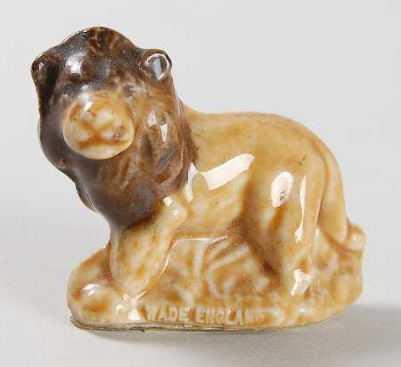 Wade Whimsies Lion-Standing-Dark Brown Head - No Box
